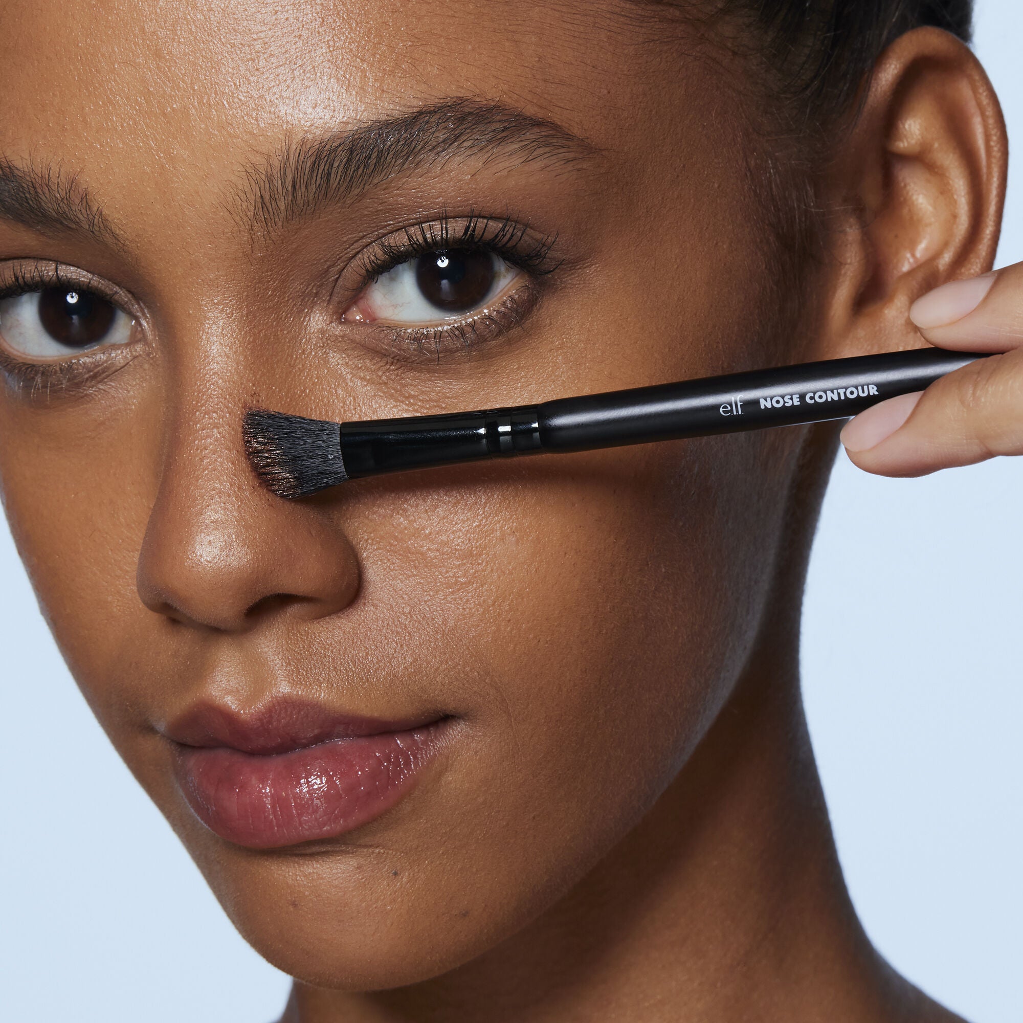 81283_Nose_Contour_Brush.jpg