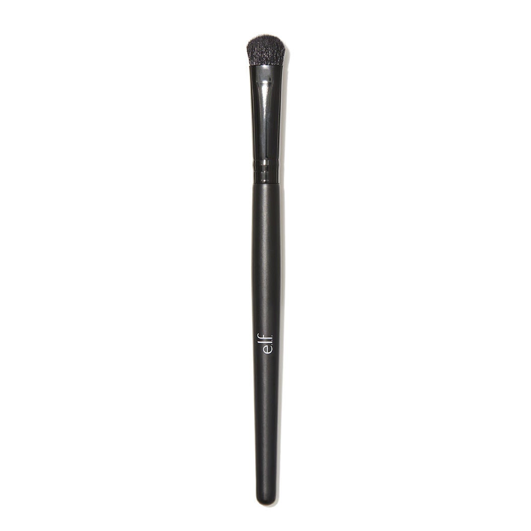 84008_EyeshadowCBrush_v1wA.jpg